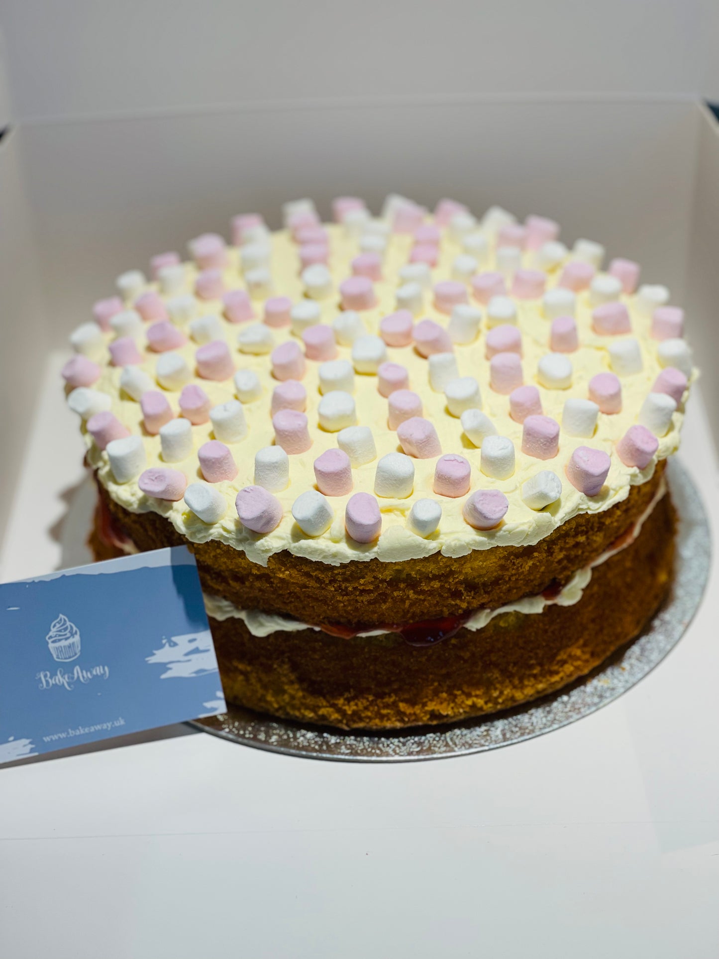 Victoria Sponge with Buttercream Icing