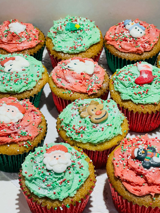 Red and Green Festive Cupcakes