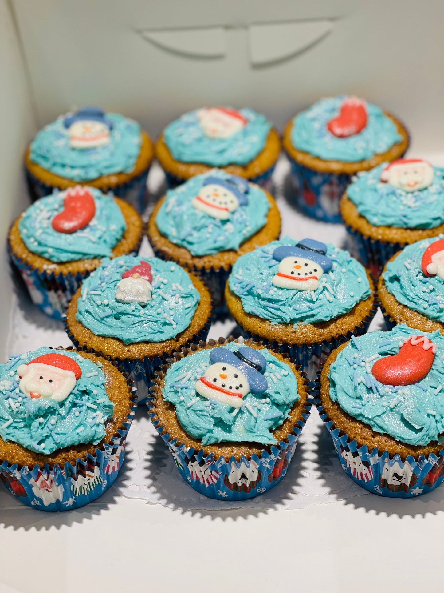 Blue Festive Cupcakes