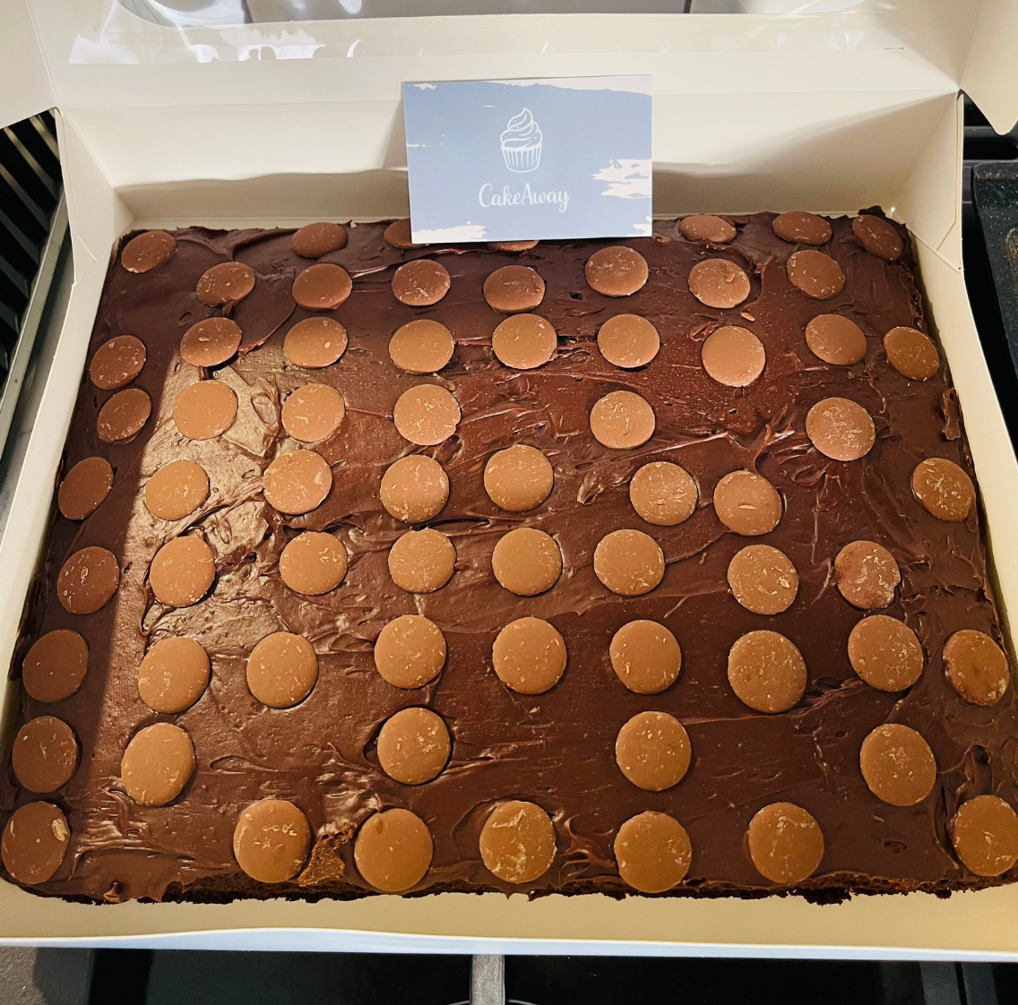 Iced Chocolate Traybake